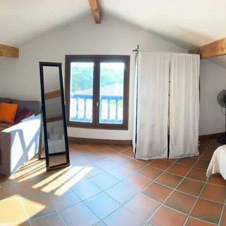 Coquet Et Spacieux Appt 3 Dans Avec Terrasse Et Jardin *