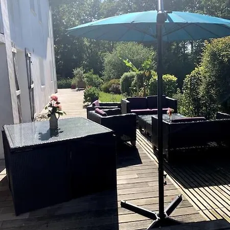 Coquet Et Spacieux Appt 3 Dans Avec Terrasse Et Jardin Urrugne